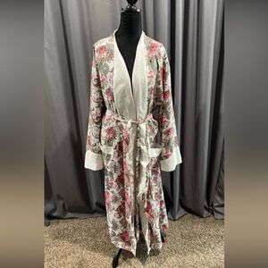 Victoria’s Secret vintage, long floral and Paisley robe size large